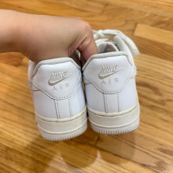 Nike Air Force 1 - Picture 4 of 8